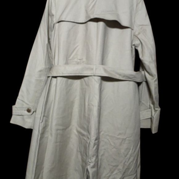 Liz Claiborne Classic Beige Trench Coat - Picture 2 of 6